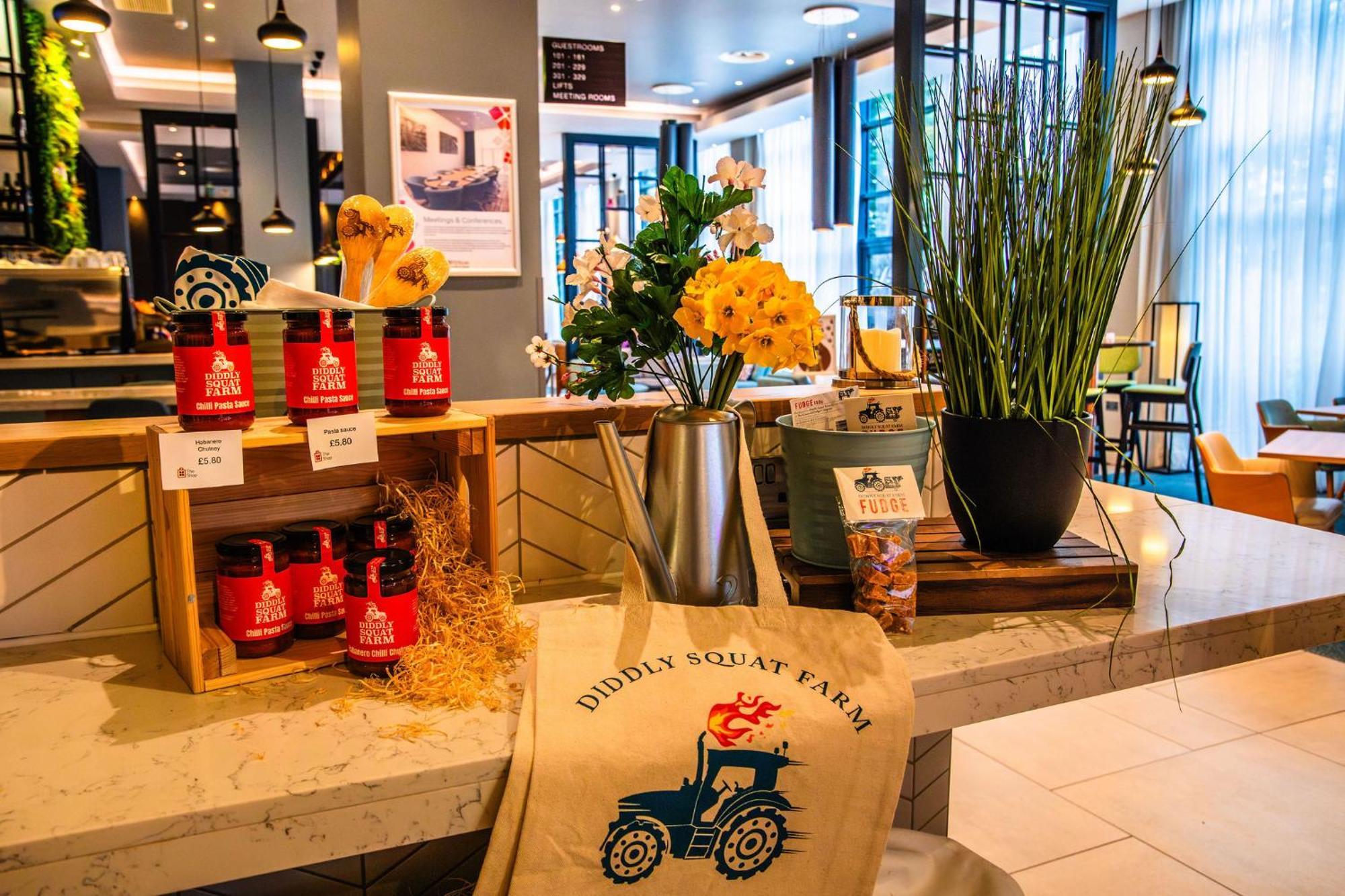 Hilton Garden Inn Abingdon Oxford Kültér fotó