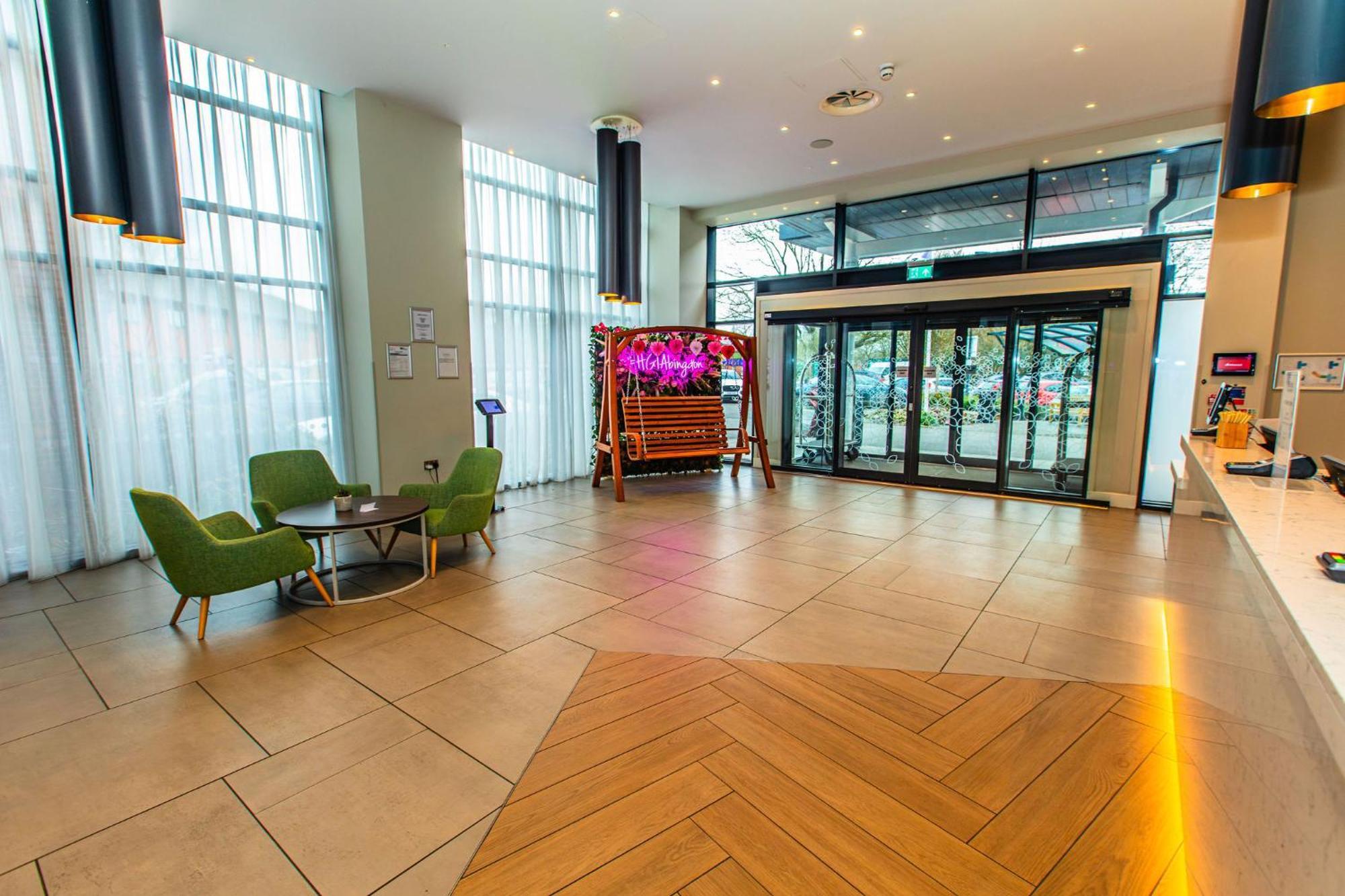 Hilton Garden Inn Abingdon Oxford Kültér fotó