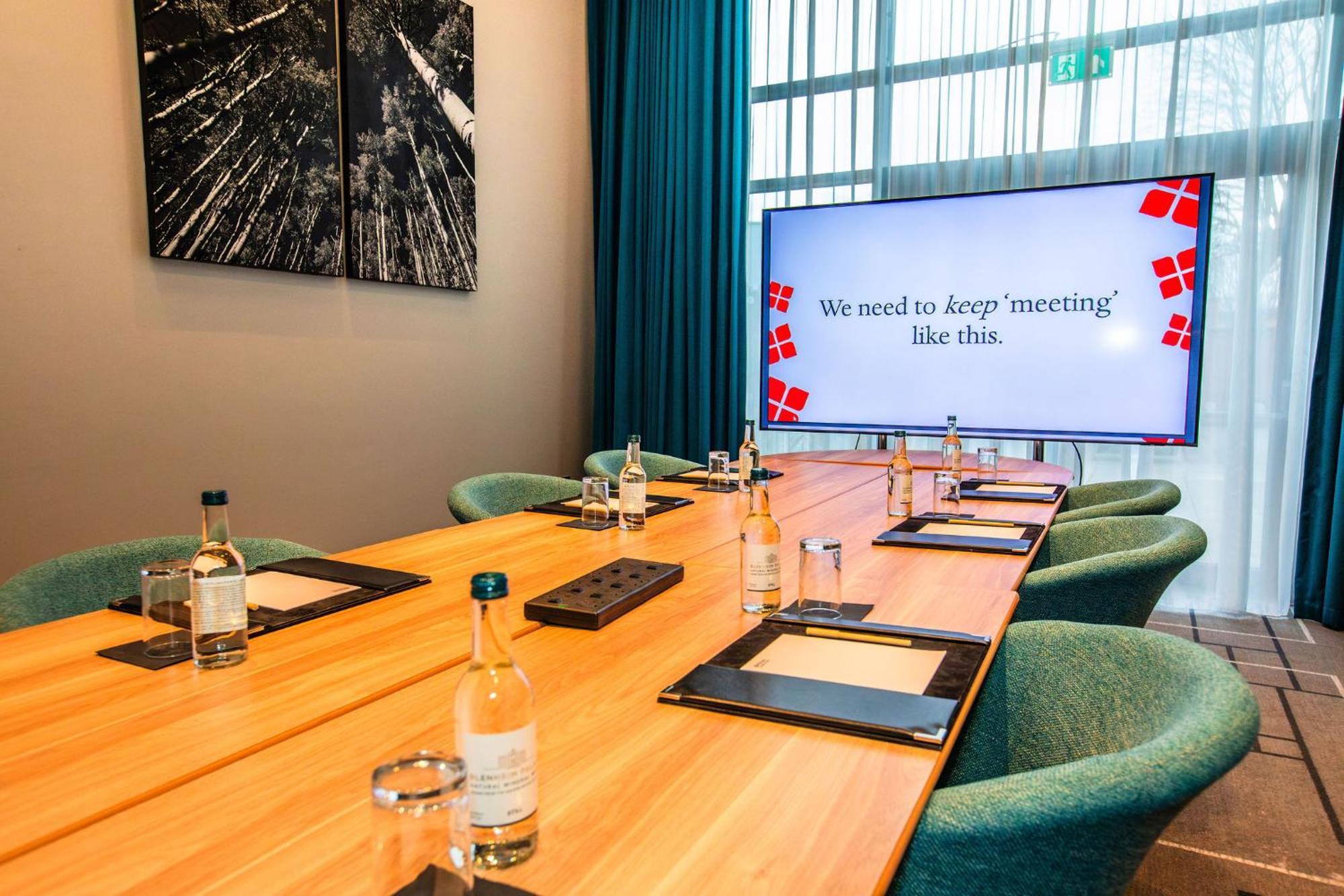 Hilton Garden Inn Abingdon Oxford Kültér fotó